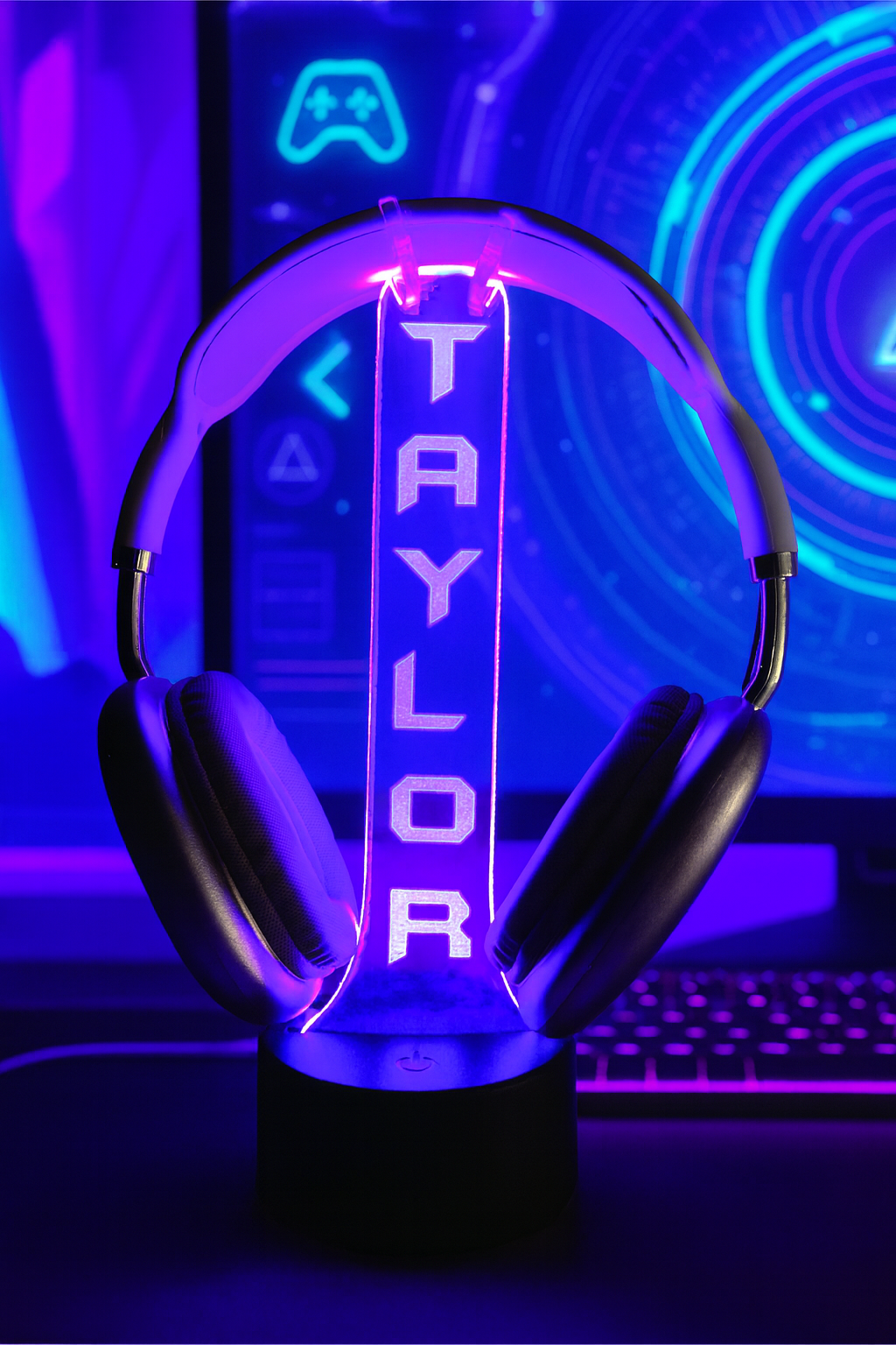 Custom LED Headphone Stand with Name – Personalized Gamer Desk Accessory